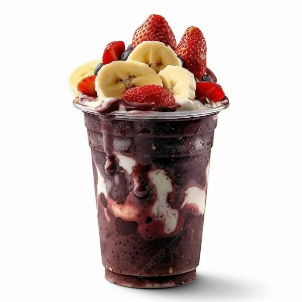 Acompanha leite condensado moça, leite em pó ninho, granola e banana. Se preferir sem algum ou açaí puro, favor colocar observação.