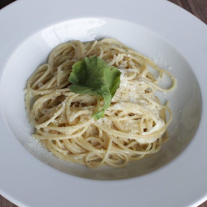 PASTA 4 QUESOS