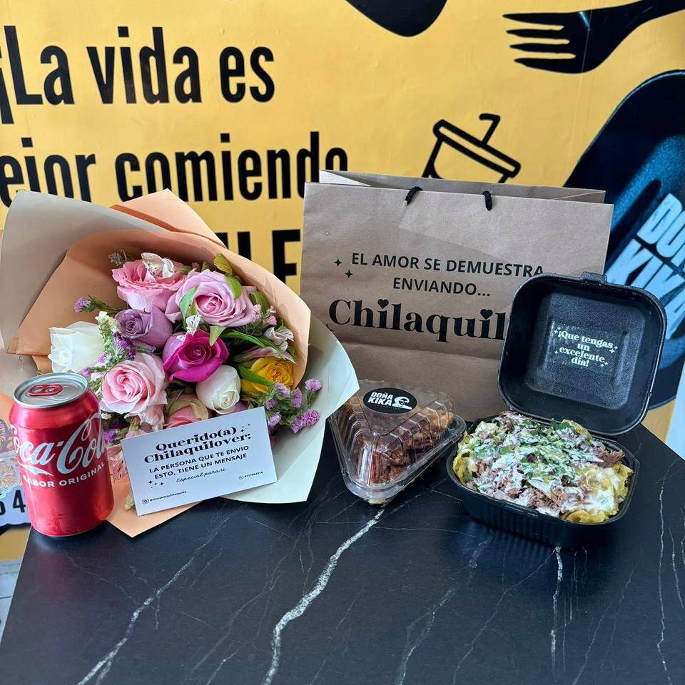 DESAYUNO SORPRESA ♡