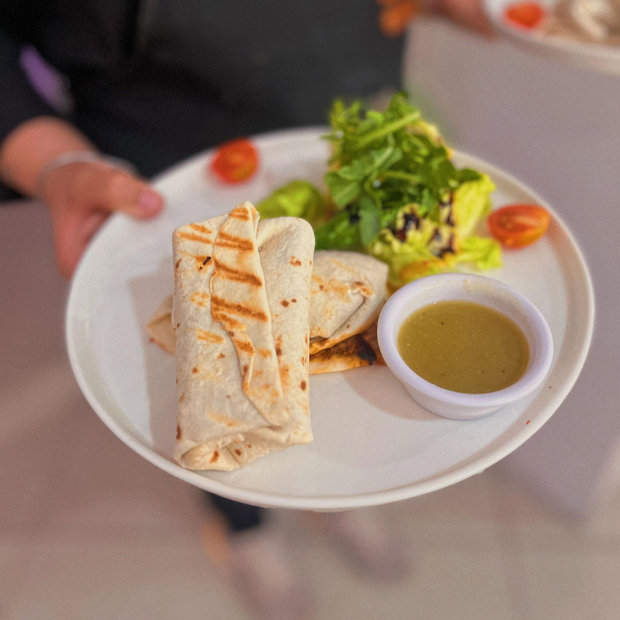 BURRITOS DE MACHACA