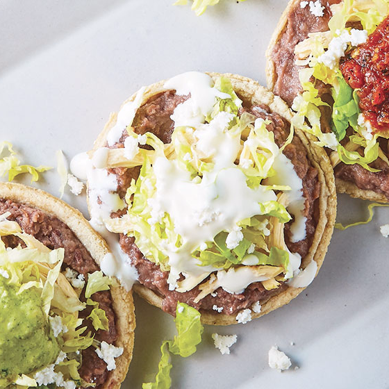 Sope de Chicharrón Prensado