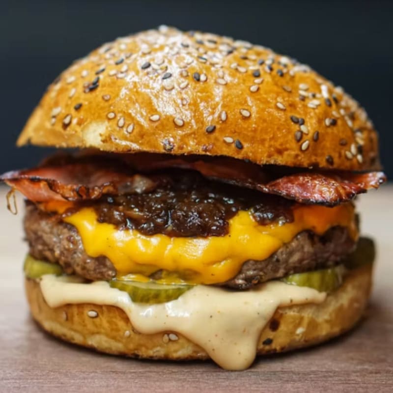 Hamburguesa La Champi con Champiñones
