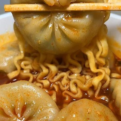 RAMEN MAS 2 DOMPLINGS