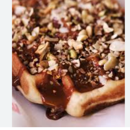 Waffle Philadelphia/Cajeta y Nuez