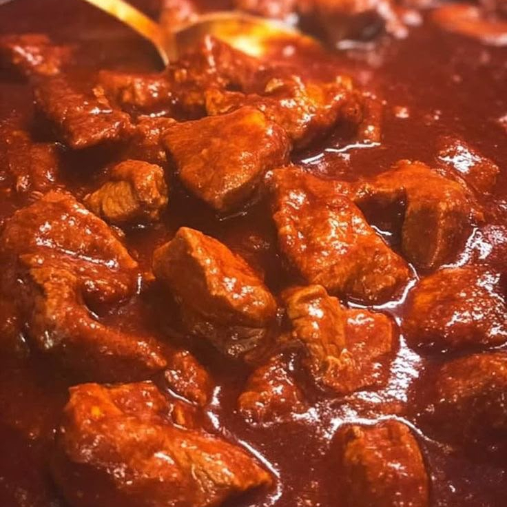 COSTILLAS DE PUERCO EN CHILE COLORADO