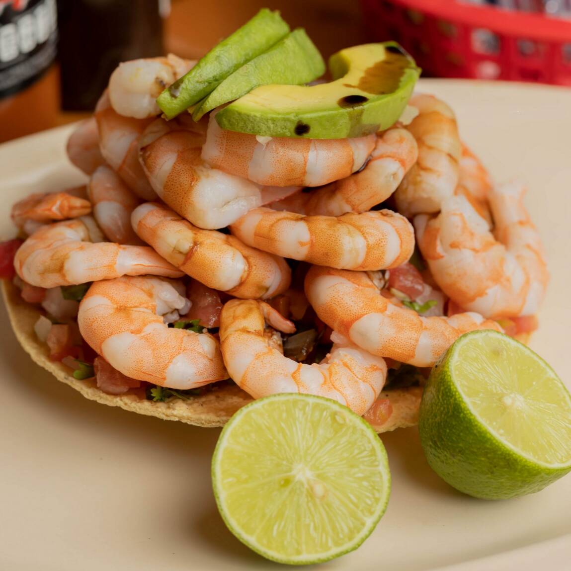 Tostada Grande de Camarón.