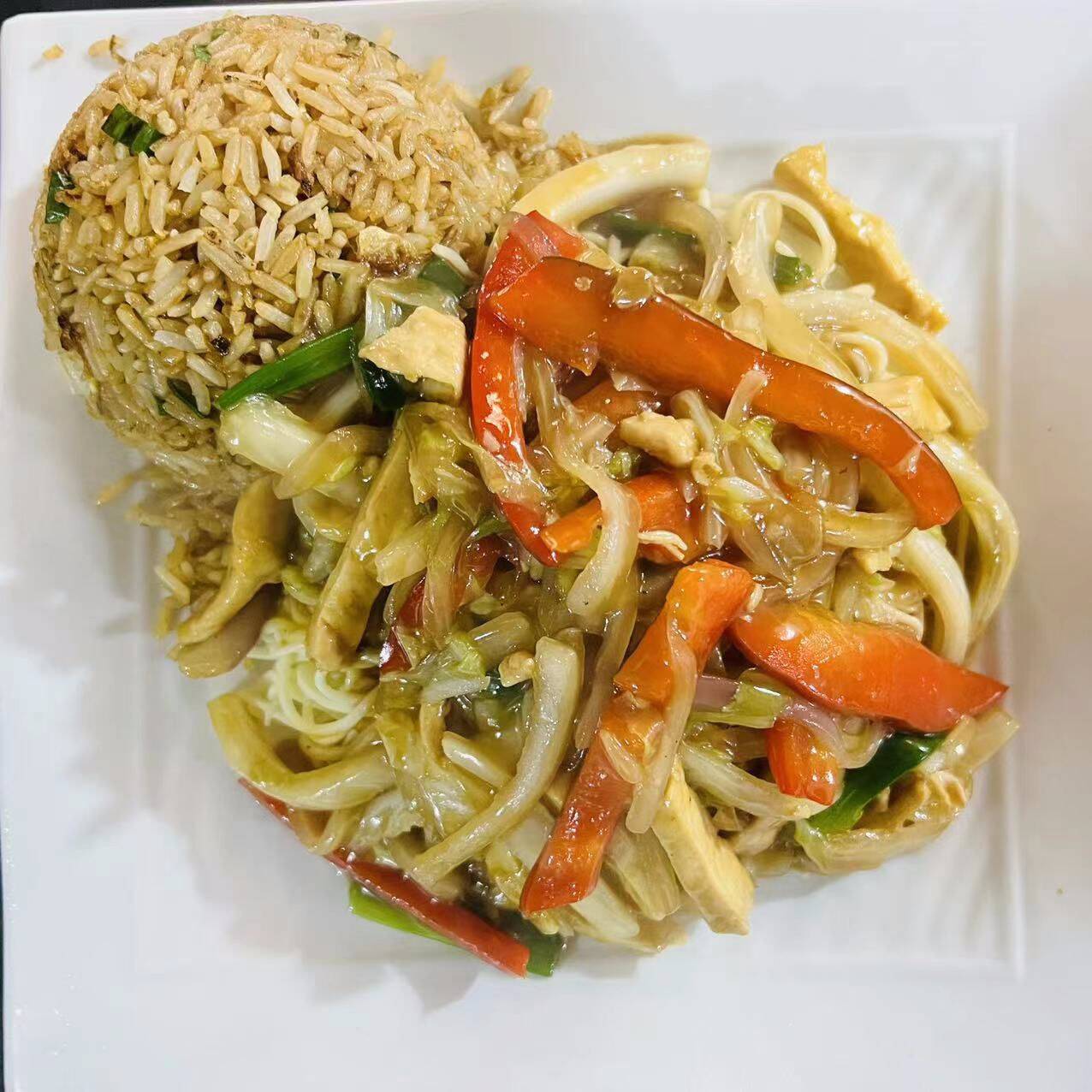 M Combinado con Pollo