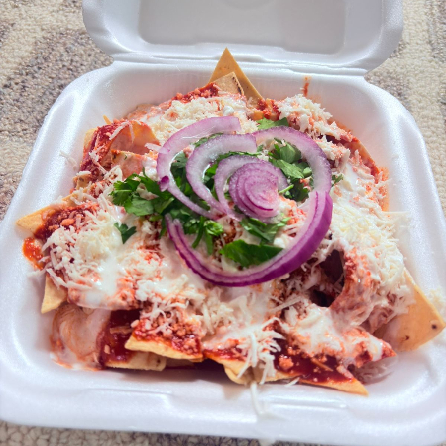 CHILAQUILES ROJOS