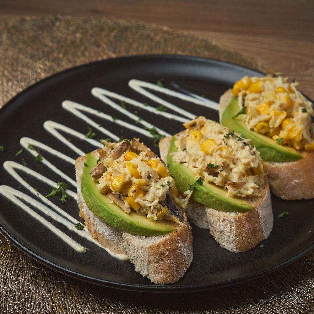 Montaditos Con Pollo