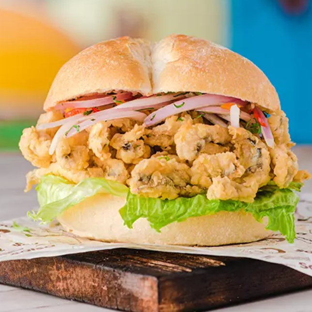 Pan con Chicharrón de Pota