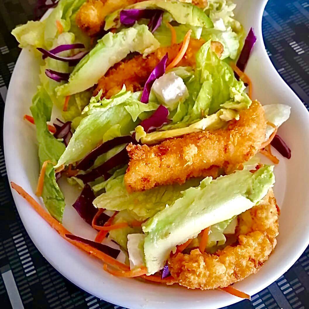 Ensalada Tori Empanizado