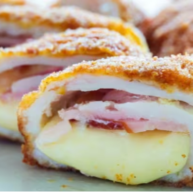 Marmita Deliciosa! Bife a Cavalo + 5 Acompanhamentos à Sua Escolha.