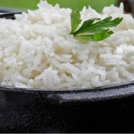 Um delicioso arroz soltinho.