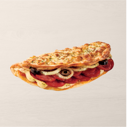 Calabresa fatiada e queijo mussarela em uma combinação cheia de sabor!