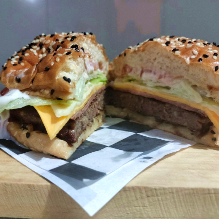 Hamburguesa Sirlon Hawaiana