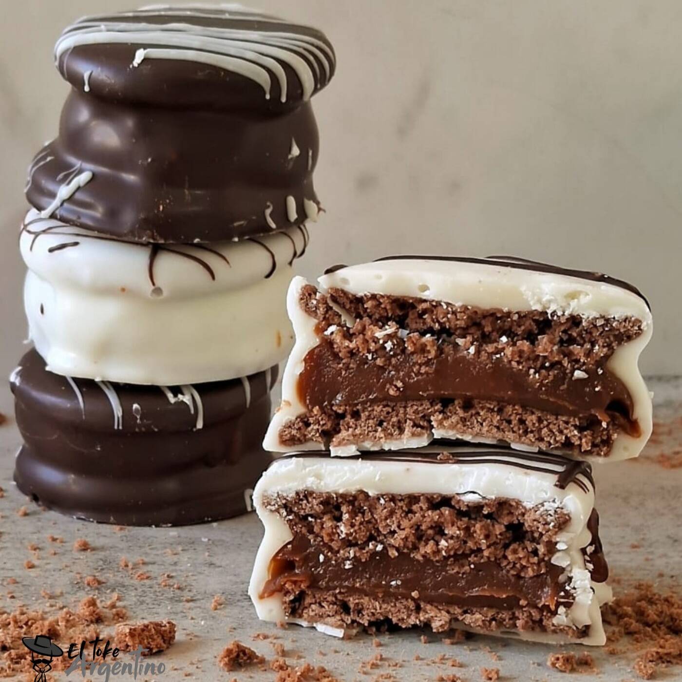 Alfajor Chocolate Cajita Con 4