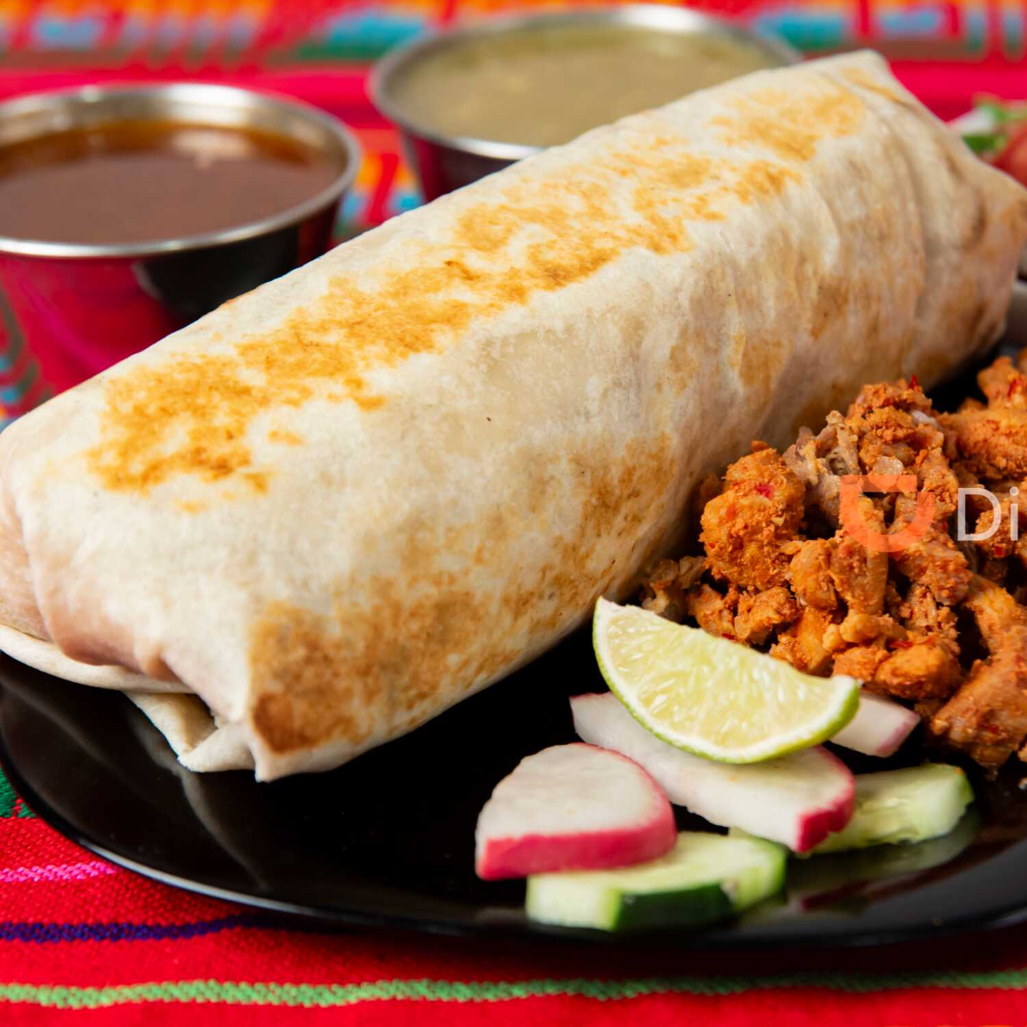 burrito mediano BISTEC en CHILE ROJO