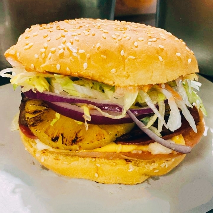Hamburguesa Hawaiana