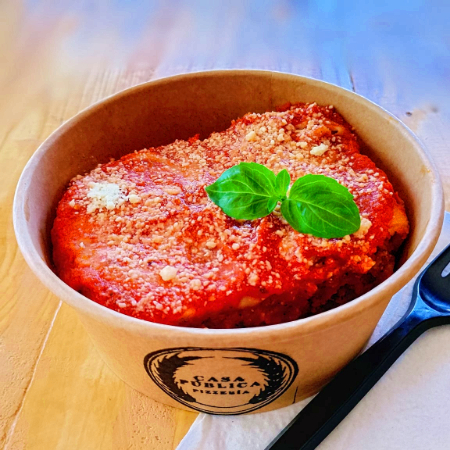 Lasagna Casa Pública