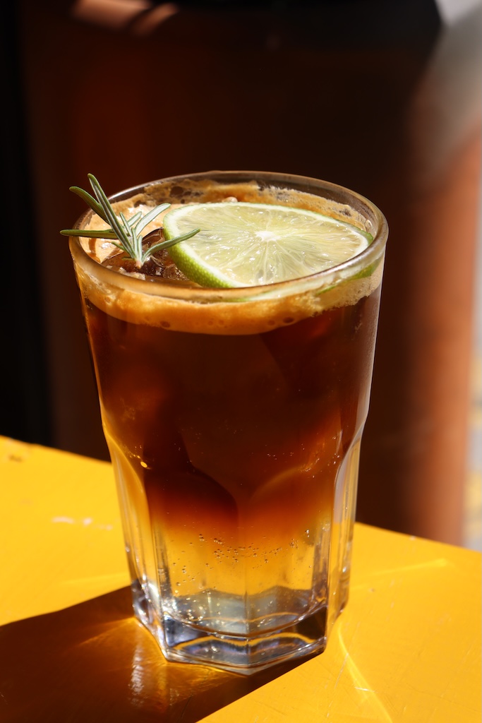 Café Tonic