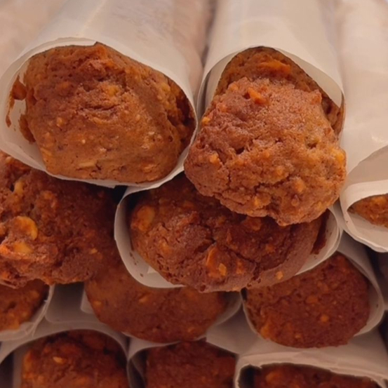 rapadura, fubá e amendoim