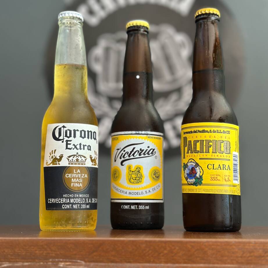 Cerveza Victoria con Vaso Escarchado 1L