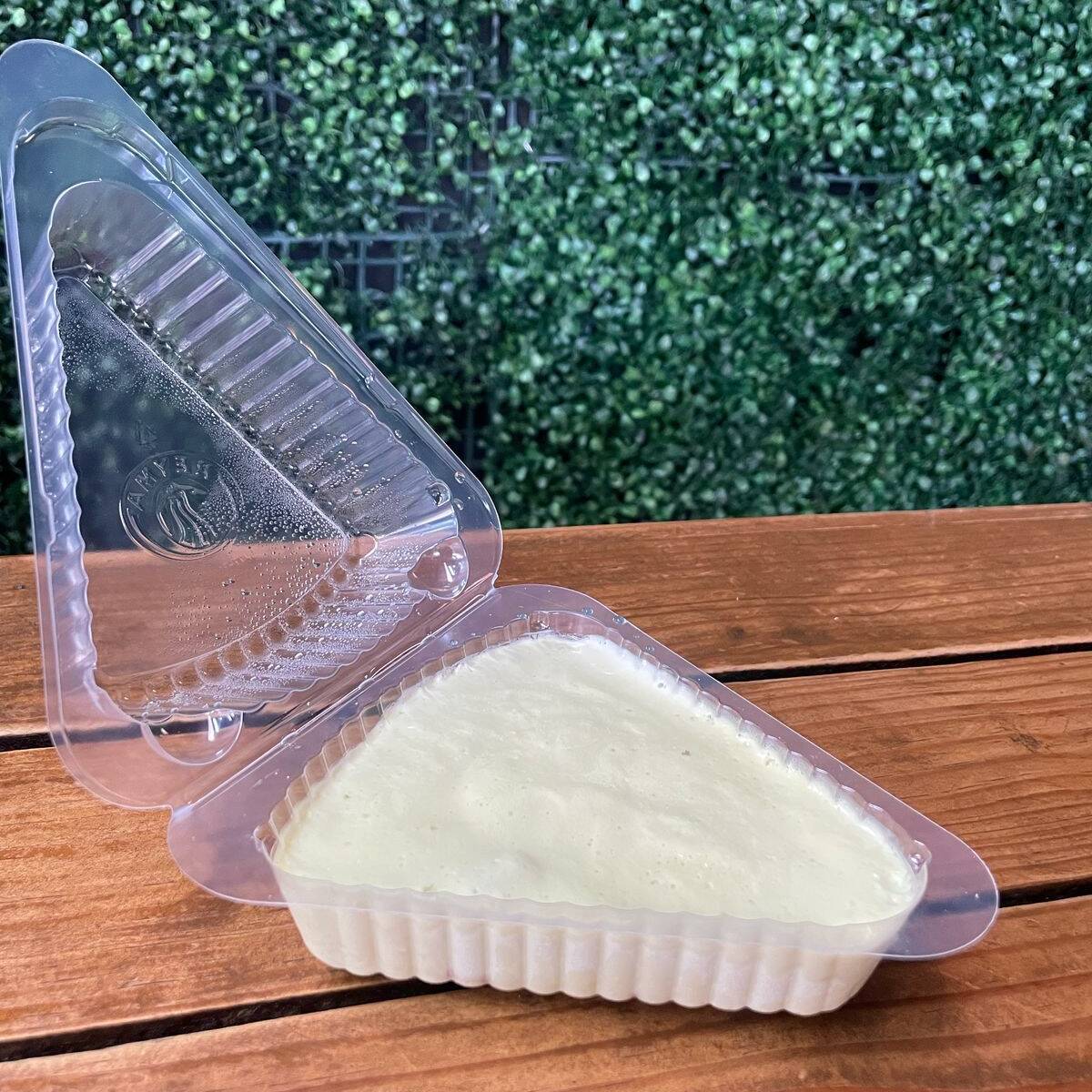 Rebanada de Pay de Limón 🍋🥧✨