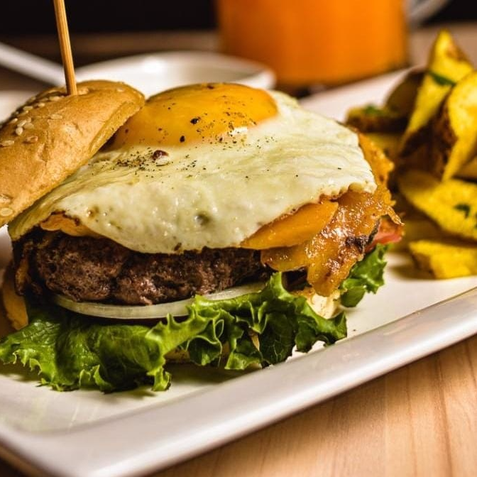 Hamburguesa Casera a Lo Pobre