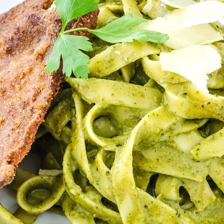 Fetuccini Al Pesto