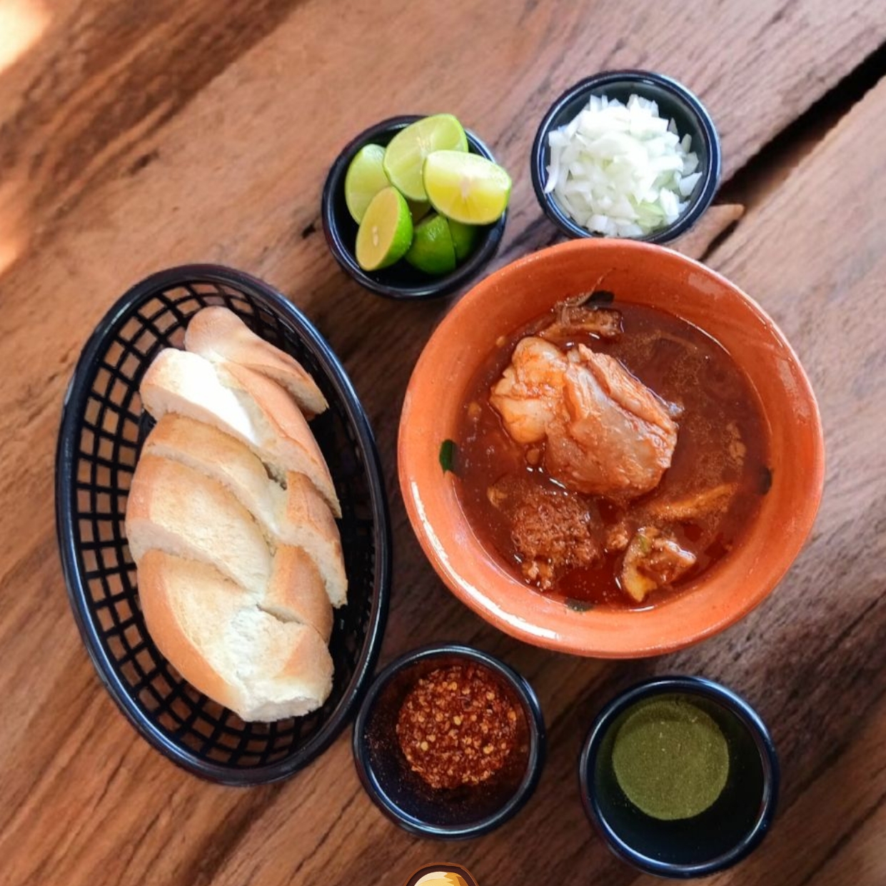 PLATO GRANDE DE BIRRIA