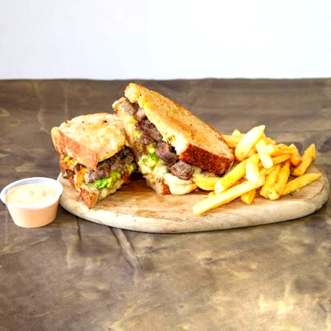 Club House Personal de Carne Asada