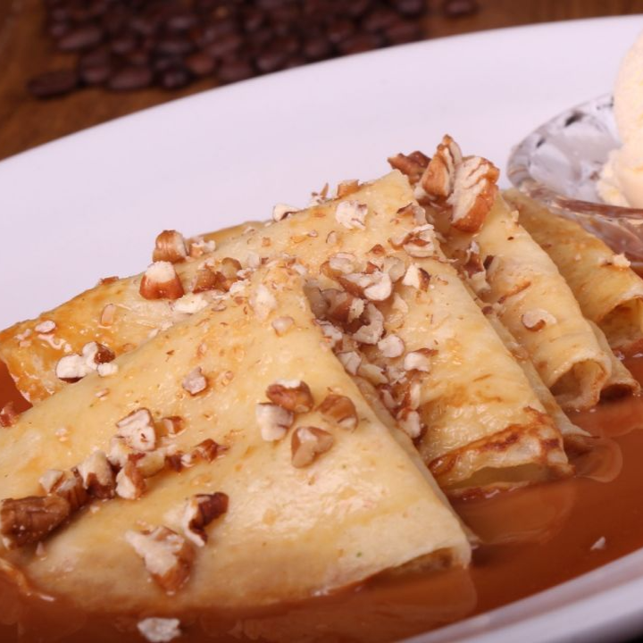 Crepa de Cajeta y Philadelphia