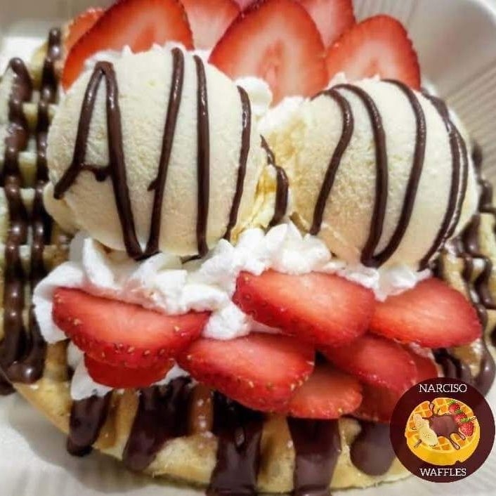 Waffle Doble Helado 🍓 y NUTELLA