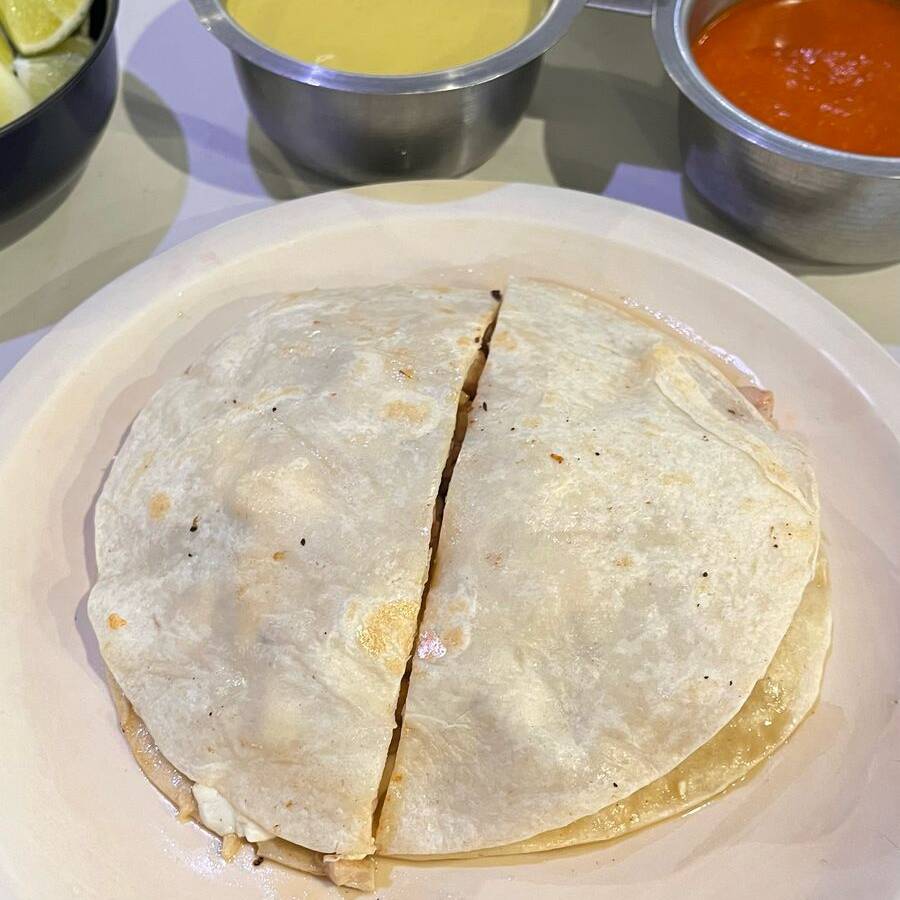 Quesadilla Costilla