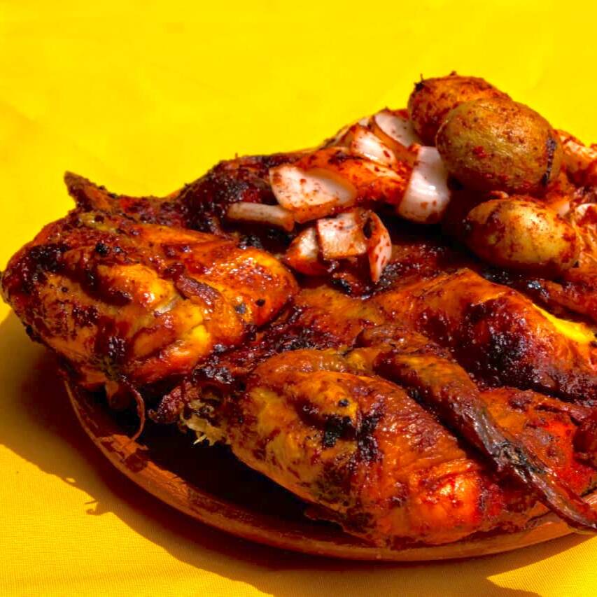 POLLO RANCHERO + GUARNICIONES