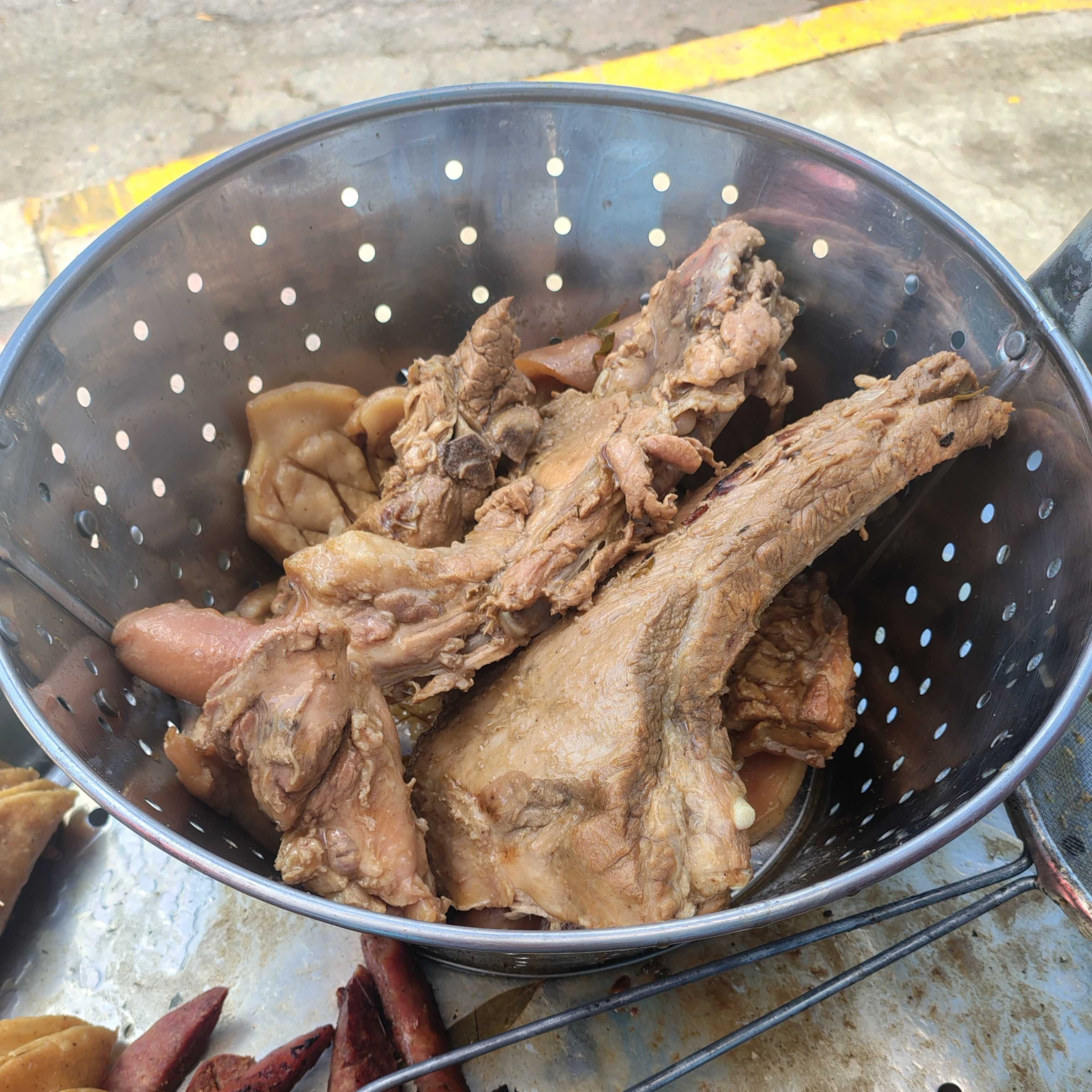 KILO DE CARNITAS
