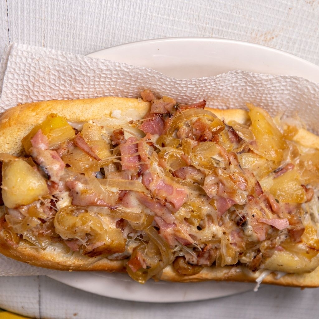 DOGO CON CHORIZO ARGENTINO