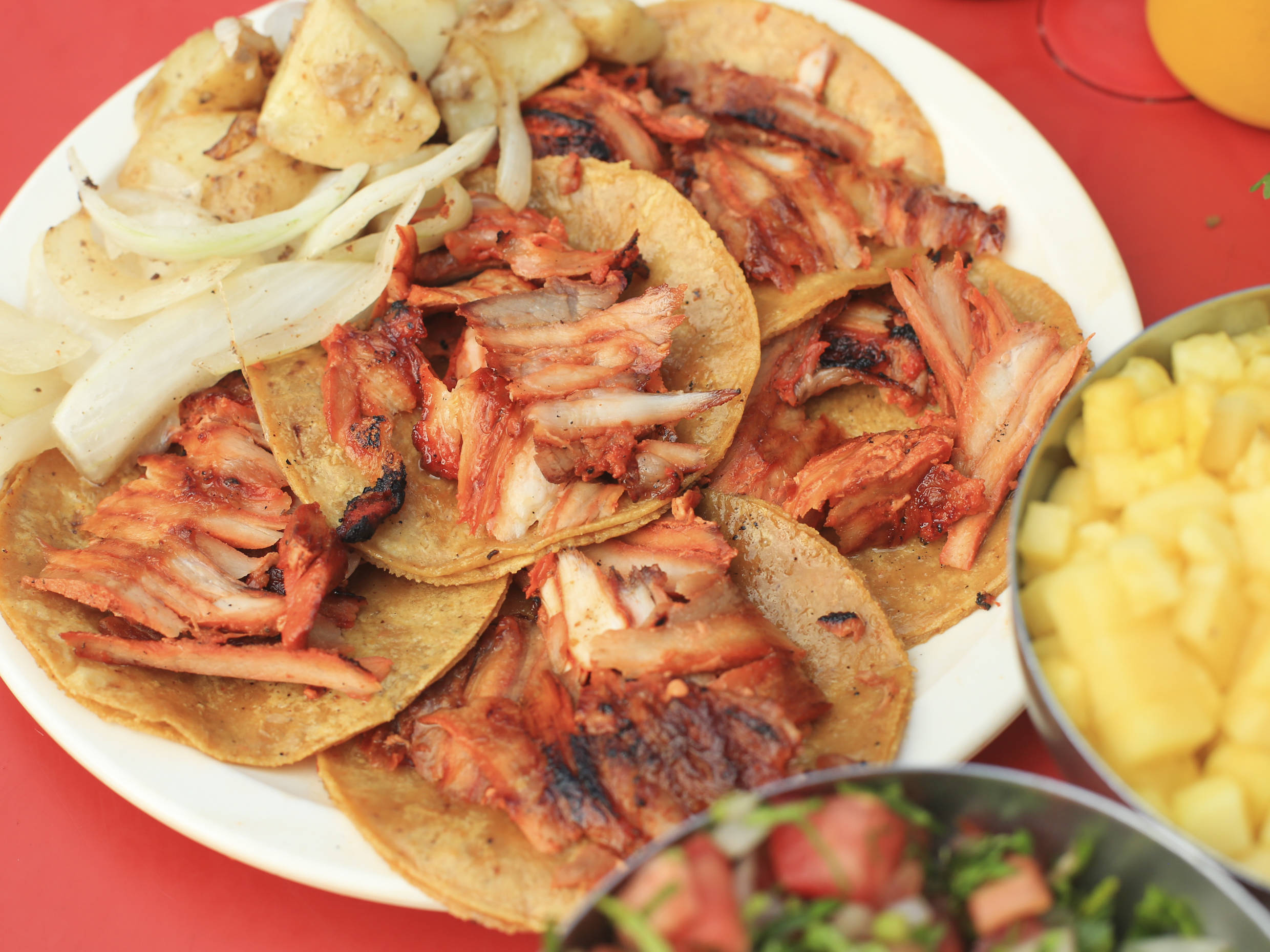 Tacos al Pastor con queso
