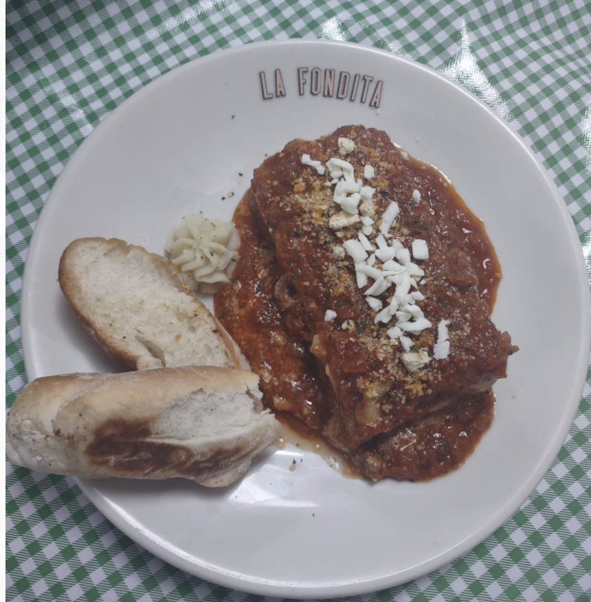 Lasagna de res