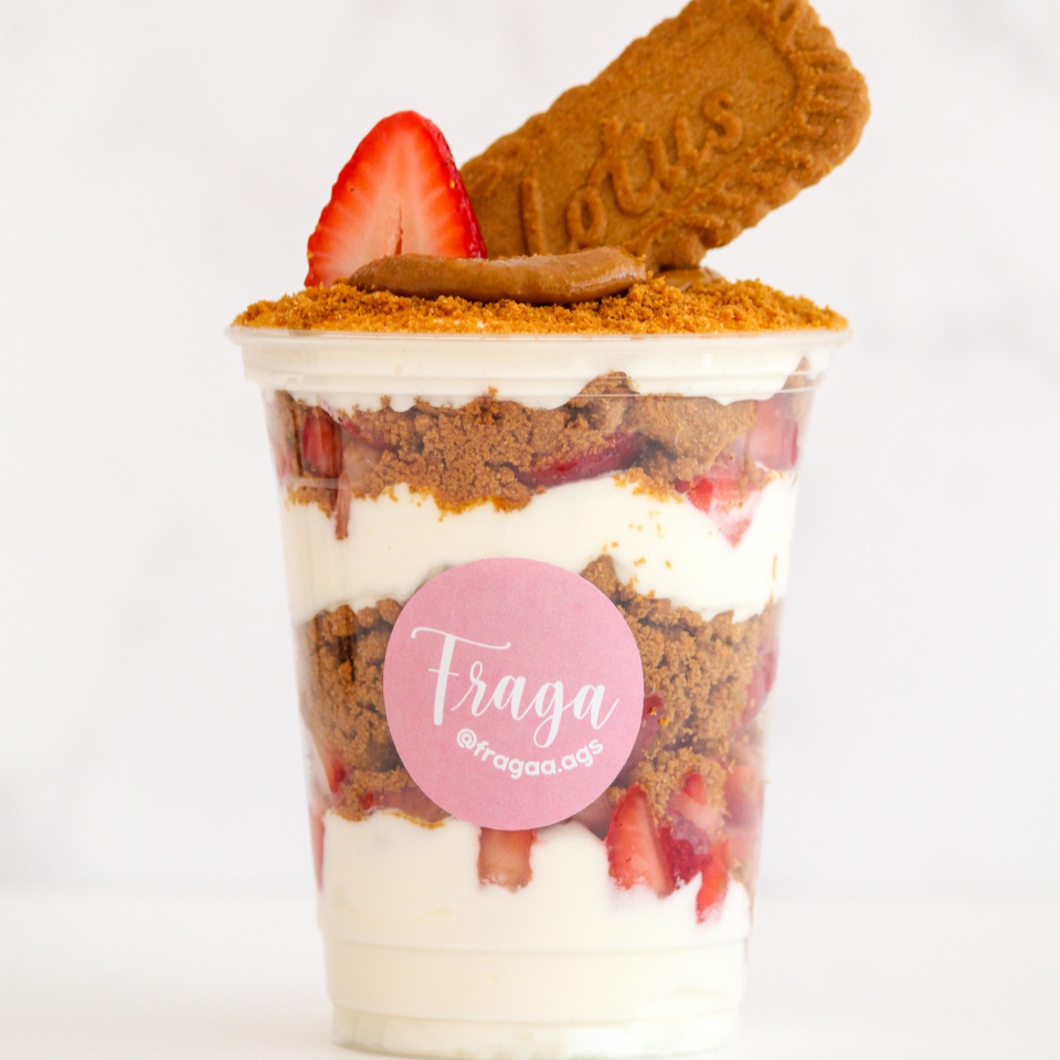 Deli Cream Lotus Grande