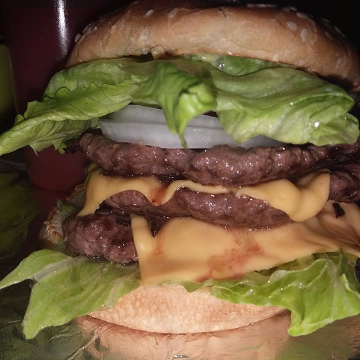 Combo Texas Triple Burger + Papas