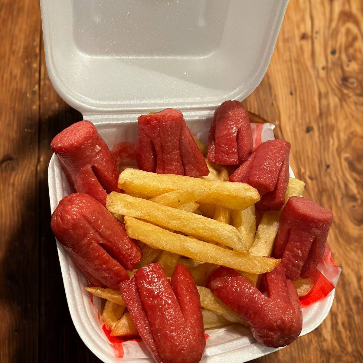 Salchipapas