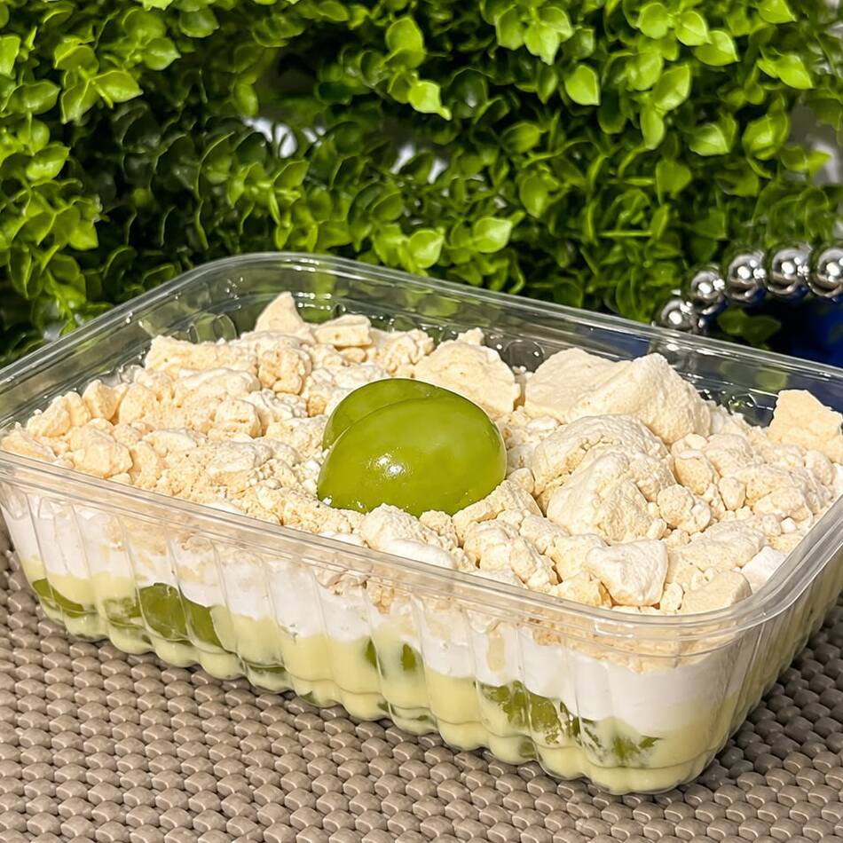 Uva Verde, Creme de Ninho, Chantilly, Suspiros Moidos