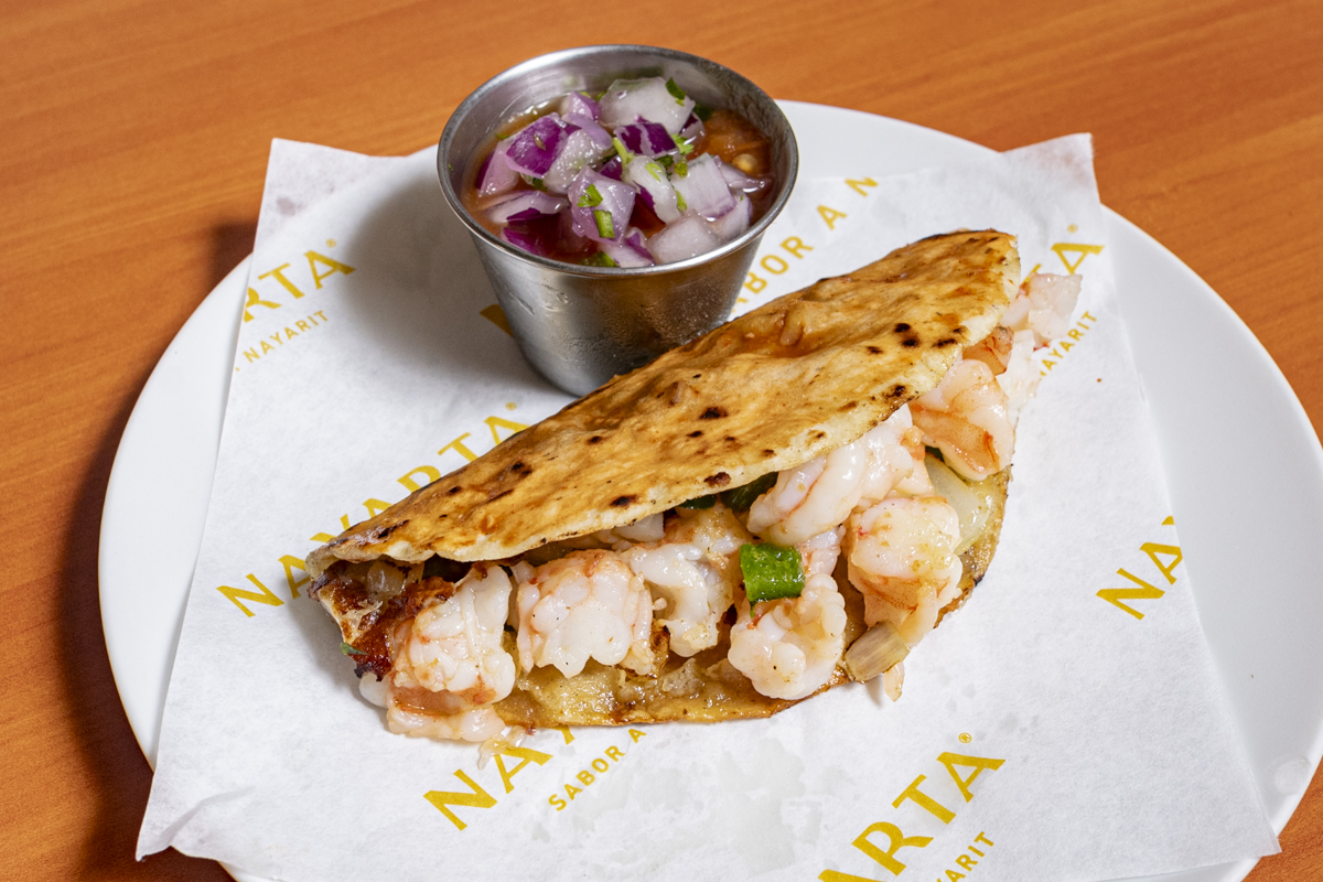 TACO CAMARON A LAS BRAZAS