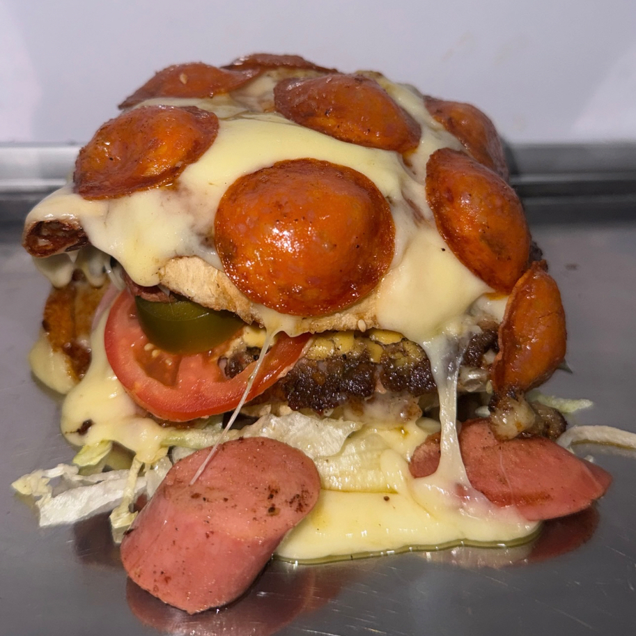 PIZZABURGER