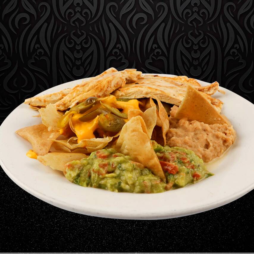 Nachos Factory con Pollo