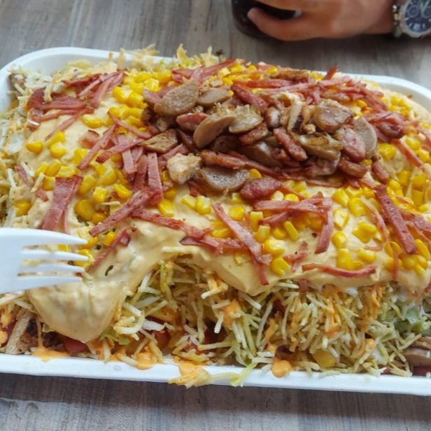 Salchipapa Combi Especial (4 Personas)