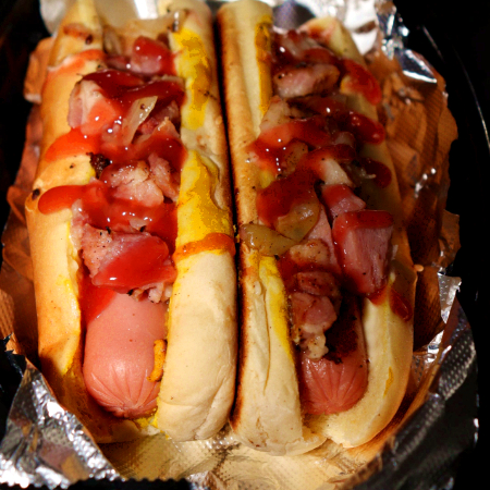 HOT DOG