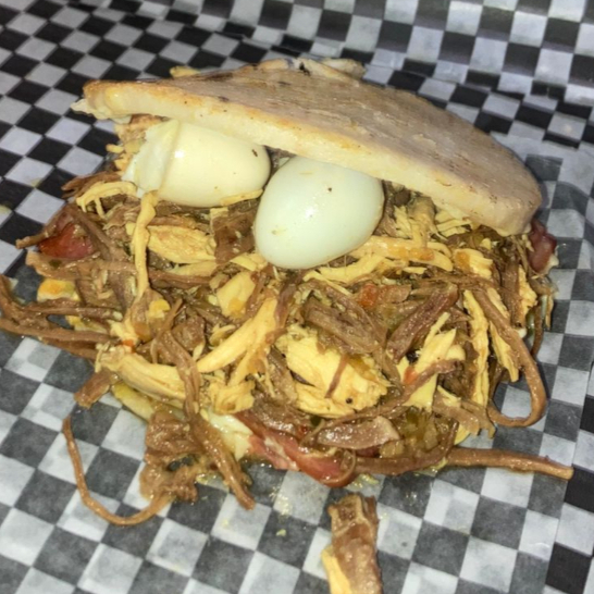 Arepa Mixta Poderosa