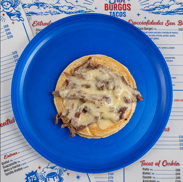 Taco de Cecina con queso